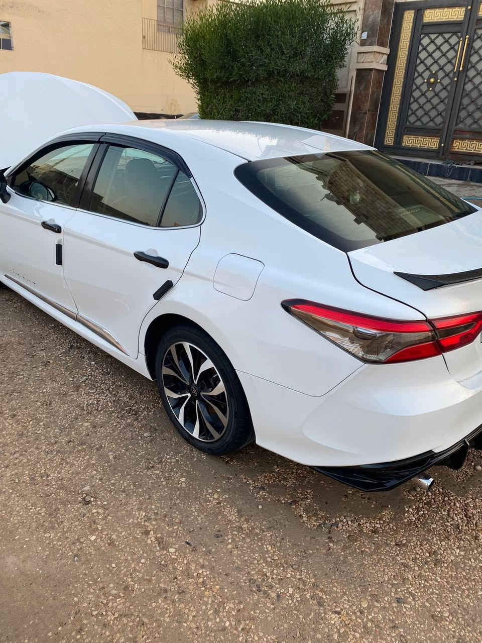 كامري تكسي دبي هايبرد 2018 محدث 2023 رقم بغداد انكليزي بإسمي صبغ عام تغير لون بيها طخة بسيطة بالجاملغ الخلفي بدون دواخل بيها سستم مال خليجي كامل ويل كب وكماليات تمكانها فلوجة السعر 135$ وبيها مجال بسيط للاتصال ***********
