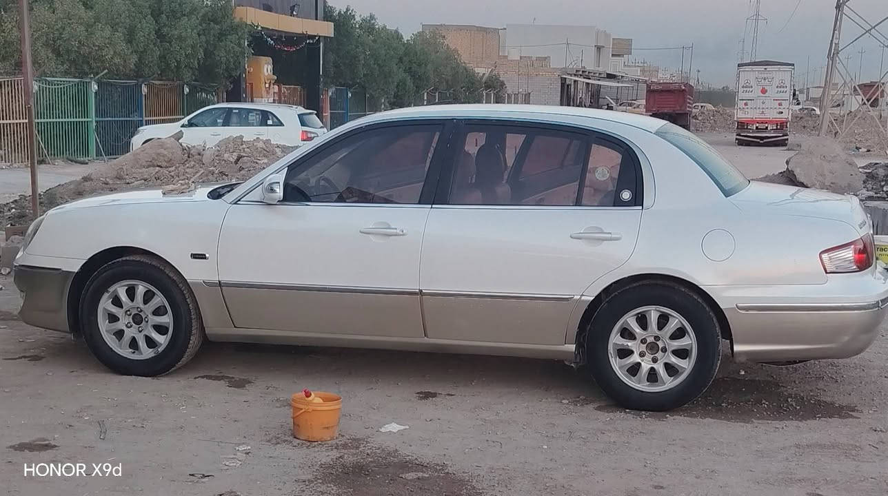 سلام عليكم
اوبرص ٢٠٠٦ مزاد باسمي اتعهدلك بترقيم ورسوم الترقيم ٥ اوراق فوك ال٥ عليه انطيك التخويل الي بأسمي وسويلك وكاله عامه ام الباركود محدثهه بسياره كامله ٢٠١١ جبتهه من كوريا من الدعاميه لدعاميه سياره كارتون بعدهي ترايك ٢٠٠ لاربيل جاي اطلع بيهه محافضات عادي بسيطرات اسويلك وكاله عامه ام الباركود ونطيك كتاب المزاد مواصفاته
السيارة محدثة 2011 بجم وظهر الوحيدة مال مزاد هيج ومن النوادر بموديلها
 رويال اصل
 بلاتينيوم 
السيارة ماشاءالله مواصفاتها متخلص ترايها وقيادتها مثل المارسيدس ناعمة جدا سيارة اخت الزيرو كاملة بدون اي نقص محرك وكير ٢٧٠٠ المرغوب
مكفولات جدد بيها تراي ٢٠٠ شرط 
تبريد ثلج  دبل فان  قطعتين أمامي خلفي
غرفة ب الكامل جلد جديدة 
شاشة كورية اصلية ابل كار بلي وكل المزايا بيها
هيتر ب المري مري شفط وكهرباء اشاير ب المري 
  كشنات كهرباء مع خزن وضعيات الكشن 
تدفئة ب الكشنات 
كمبيوتر خلفي التحكم بكامل السيارة من وضعية الجلوس والتبريد استيرن كهرباء 
تحكم استيرن كامل كروس مثبت سرعة 
سستم صوت بلادي (infinity) 
صوت جدا نقي مع مضخم خلفي 
8 ايرباك داخلي نظام (ABS)
نظام مانع الانزلاق (ESB)
ثلاجة داخلية 
 (Ambience light)
نظام تنقية هواء التبريد (Ornament)
كاعياتها البلادية وكتلوكات الشركة بيها
مكانها ناصرية وصارف عليها كلش هواي
مكفولة من الحادث والايرباك مصبوغه فرن درجه اولى توحيد لون   
رقمي *********** وسعرها ٨٠ ورقة
