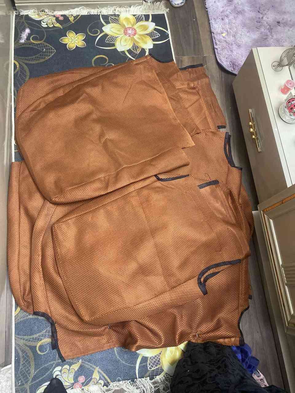 سلام عليكم تلبسات مال هايسه يرهمن  جنبي هايكر البيع سعرهن 40 الف ابو نحله ++سبايه نص مال فتون البيع سعرهه 30 الف ++دراع امامي جديد بل كارتون بعده ال بوري ثخين سعرهه 50 الف مكاني بغداد حي اور وهاذ رقمي ***********
