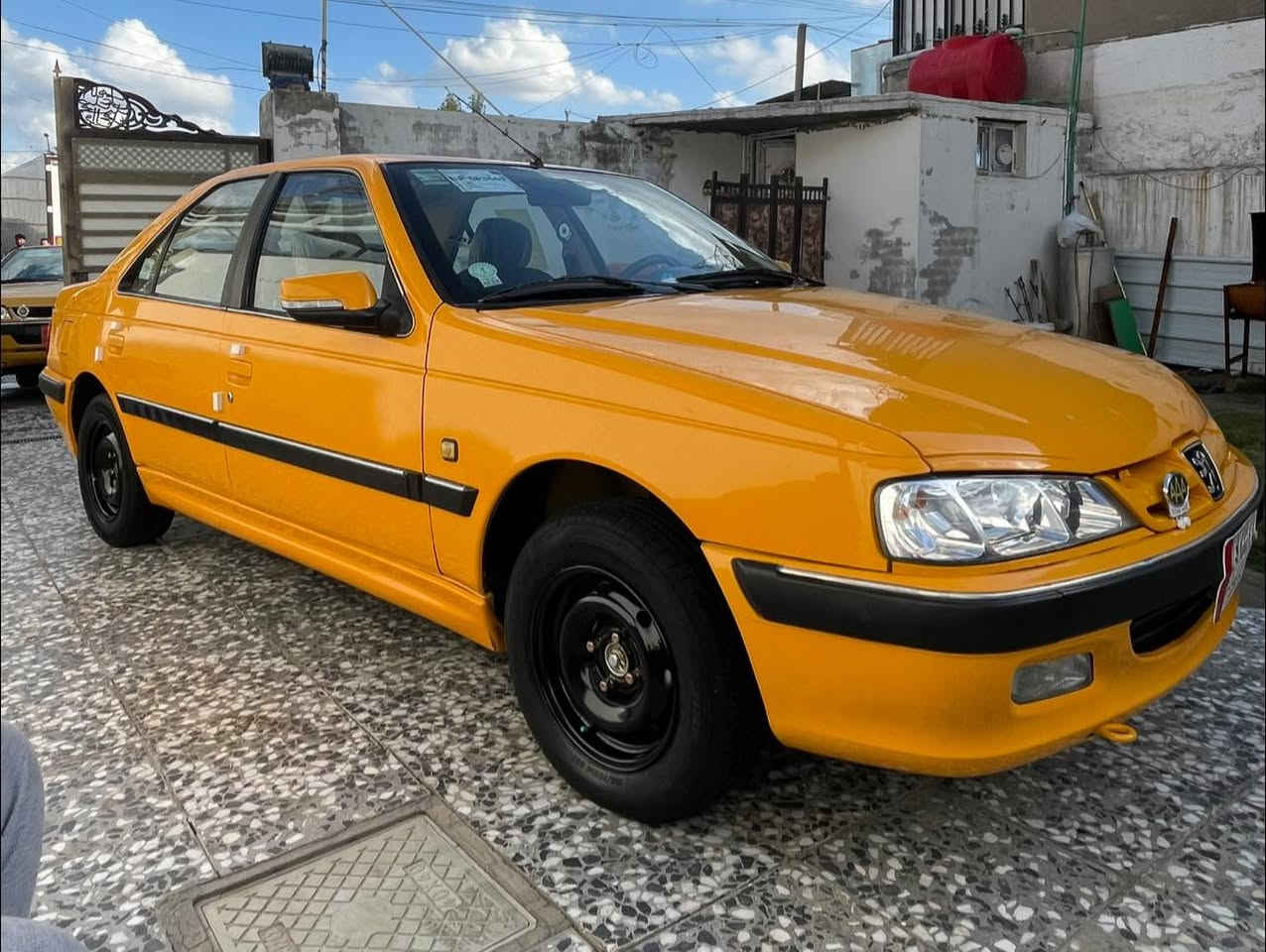 سلام عليكم
بيجو بارص 2018 

رقم بغداد مشروع وطني 2028

سيارة جديدة على وضع شركة

￼ مال بيت استخدام شخص واحد

‏سيارة جاهزة تخم تاير تبريد ثلج

‏صدر أمام وخلفي جديد جاهزة

‏مكاني بغداد الاستفسار على الخط

‭٠٧٧١ ١٩٢ ٤٩٧٥‬
