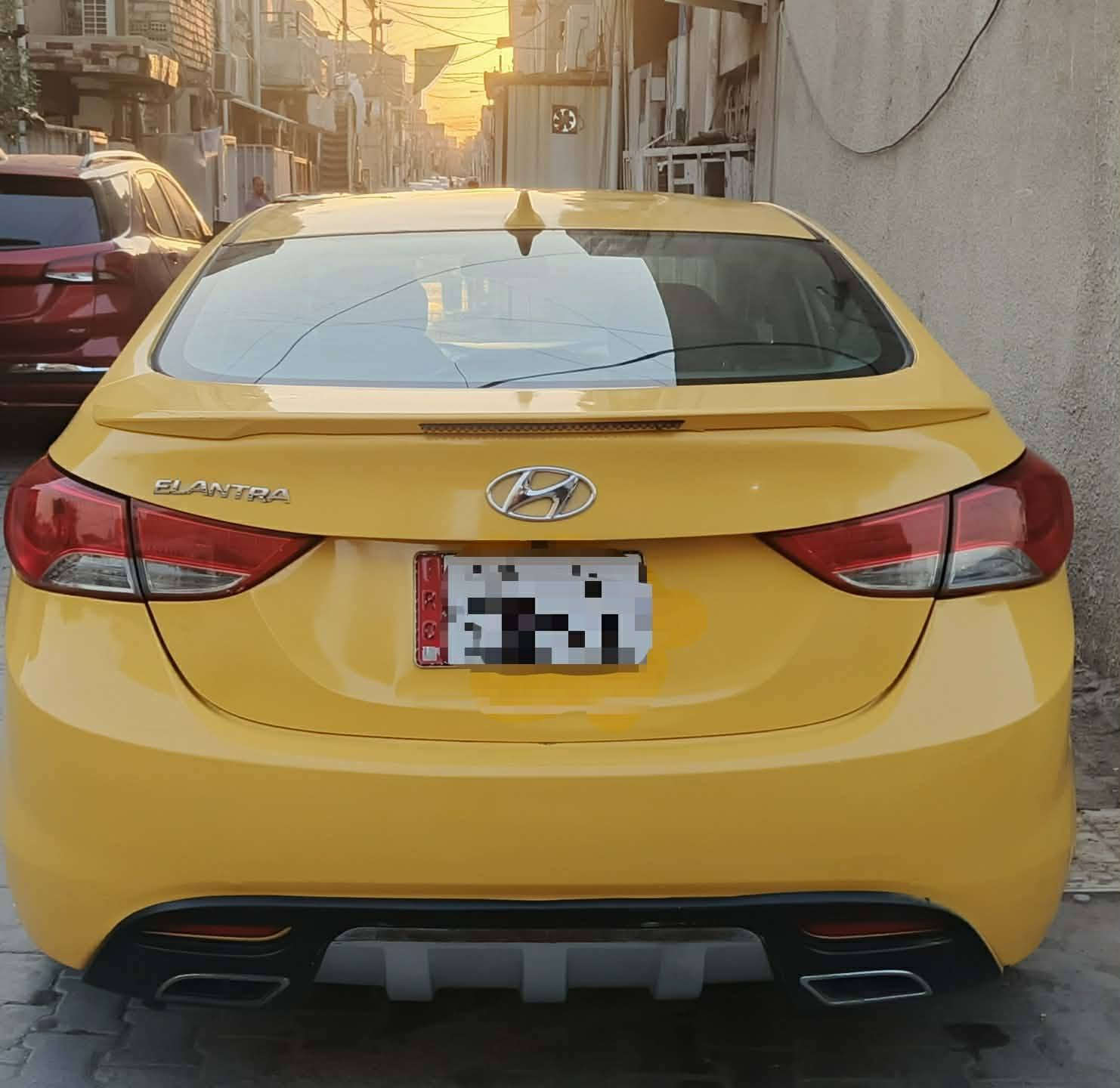 السلام عليكم هونداي النترا مضلع موديل ٢٠١٣ وارد امريكي مصفره هيئه وبحث محرك ١٨٠٠ السياره جاهزه مكفوله شواصي ولغود مكفوله من الكصه مكاني بغداد جديده السعر 84وبيهة مجال ***********
