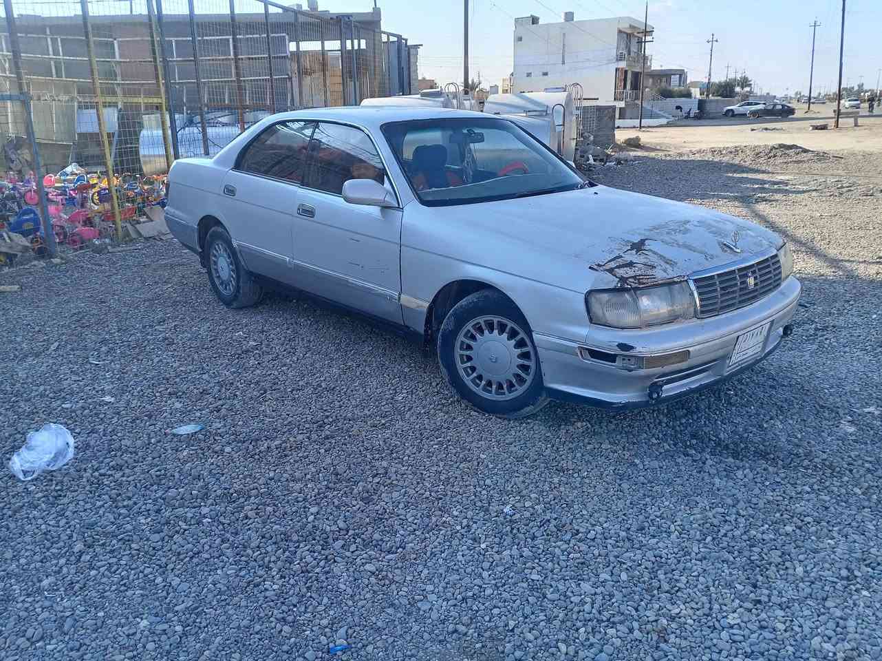 سلام عليكم بطه منفصل ادوات محرك وكير شرط سياره حلوه مراوس بسياره هم يرهم مكانه العلم سمره ***********
