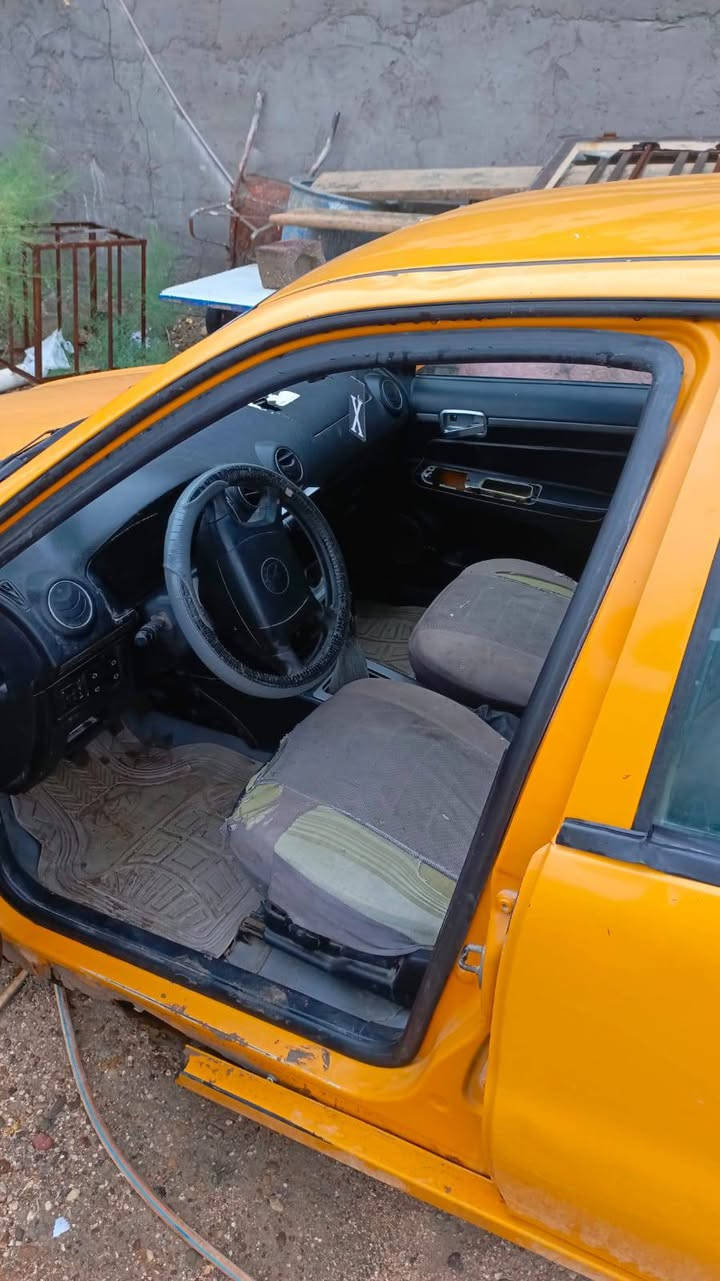 جيلي سيكي مال مصرف ابيعه حديده تتكفل سرقه وعشائر السعر 8 ورقات السياره شقاله رقم التلفن ***********
