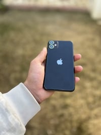 آيفون ١١ ٦٤ • بطاريه مبدله • فيس ايدي متوقف