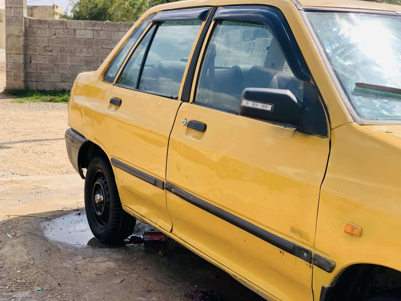 السلام عليكم سايبه للبيع موديل 2010
گير + مكينه جدد 
كهربائيات كلها شغاله 
دواخل نضيفه 
نگره سلف 
عليها غرامات عل مشتري +تحويل 
السعر 13 بيها مجال شي بسيط للمشتري 
عنوان بغداد تقاطع النهروان 
***********  للاتصال
