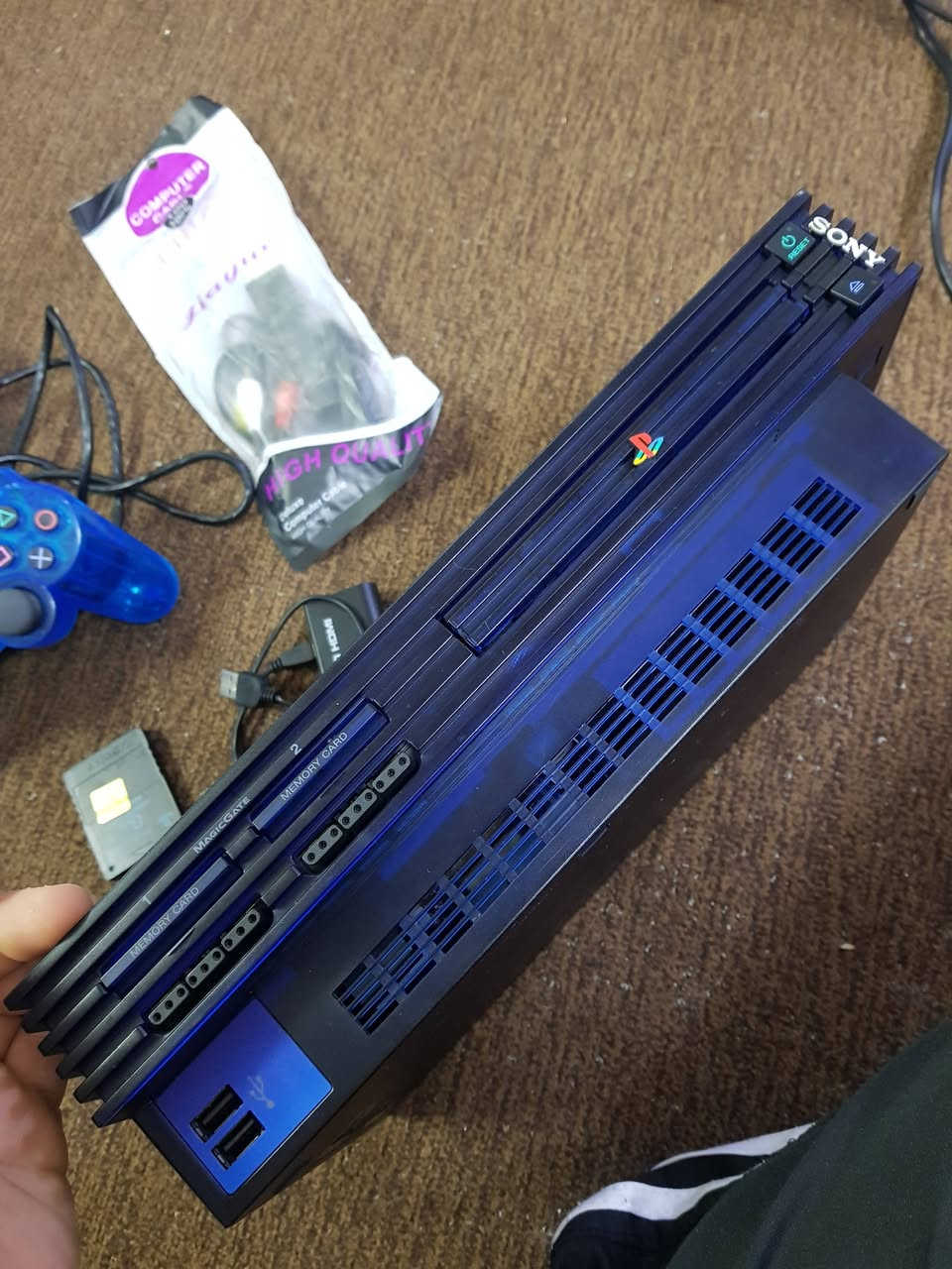 بلي 2 ريجن ياباني
يشغل اقراص و فلاش بنفس الوقت 
   ( حاليا عندي فقط اقراص ماعندي فلاش ) 
شغال اي عيب مابي 
ويا / 
 جوستكات 2
تحويره بلازمه HDMI
ميموري تخزين 
ويا ( 37 قرص ) 
قيم واخذ اعله سعر ابيع
مكاني كركوك / الفيلق


**إذا كنت صاحب هذا الإعلان وتريد حذفه لأي سبب، رجاءا أرسل رسالة إلى الدعم الفني**