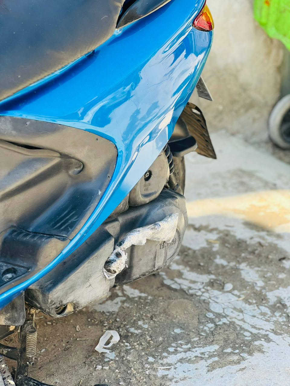 دراجه فراشه محرك ما مفتوح كهربياته  كله تشتغل سلف هندر دراجه فول نضافه سعر 500 مجال بسيط مكاني نجف رقمي ***********
