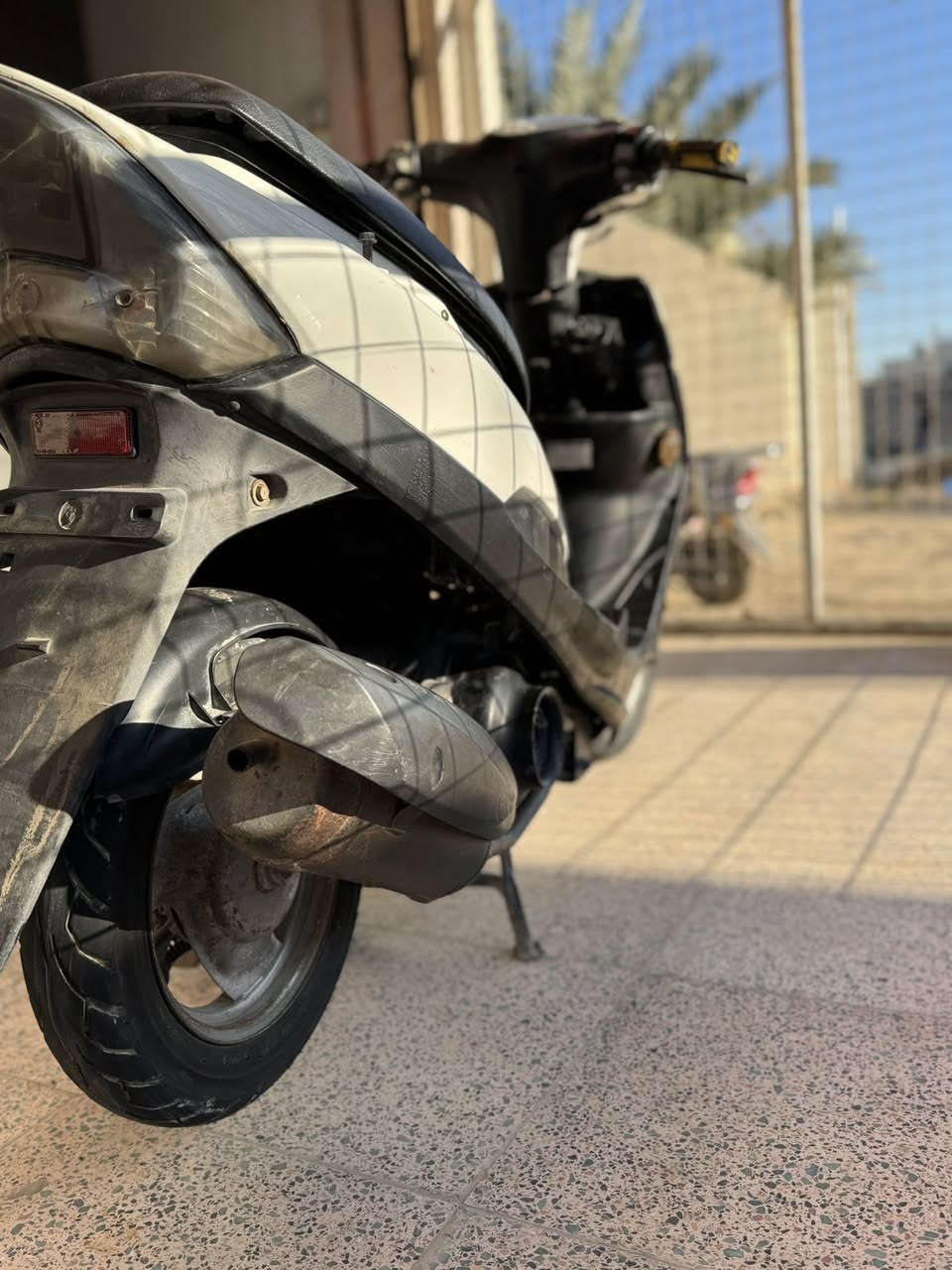 السلام عليكم
ماكس عدله للبيع السعر 500 وبيها مجال 
الدراجه نظيفه كما موضح بل منشور 
المكان :الرميثه 
الرقم:***********
ملاحظه :كفرات الدراجه ال بلادي موجودات 👍🏻
