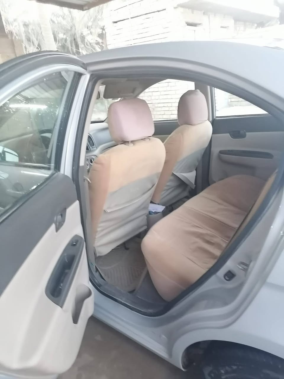 اكسنت 2010 خليجي محرك 1600 سياره نضيفه وجديده  كلش ماشيه 109 مكفوله بسمي محرك وكير وتبريد كله على البلادي ***********
