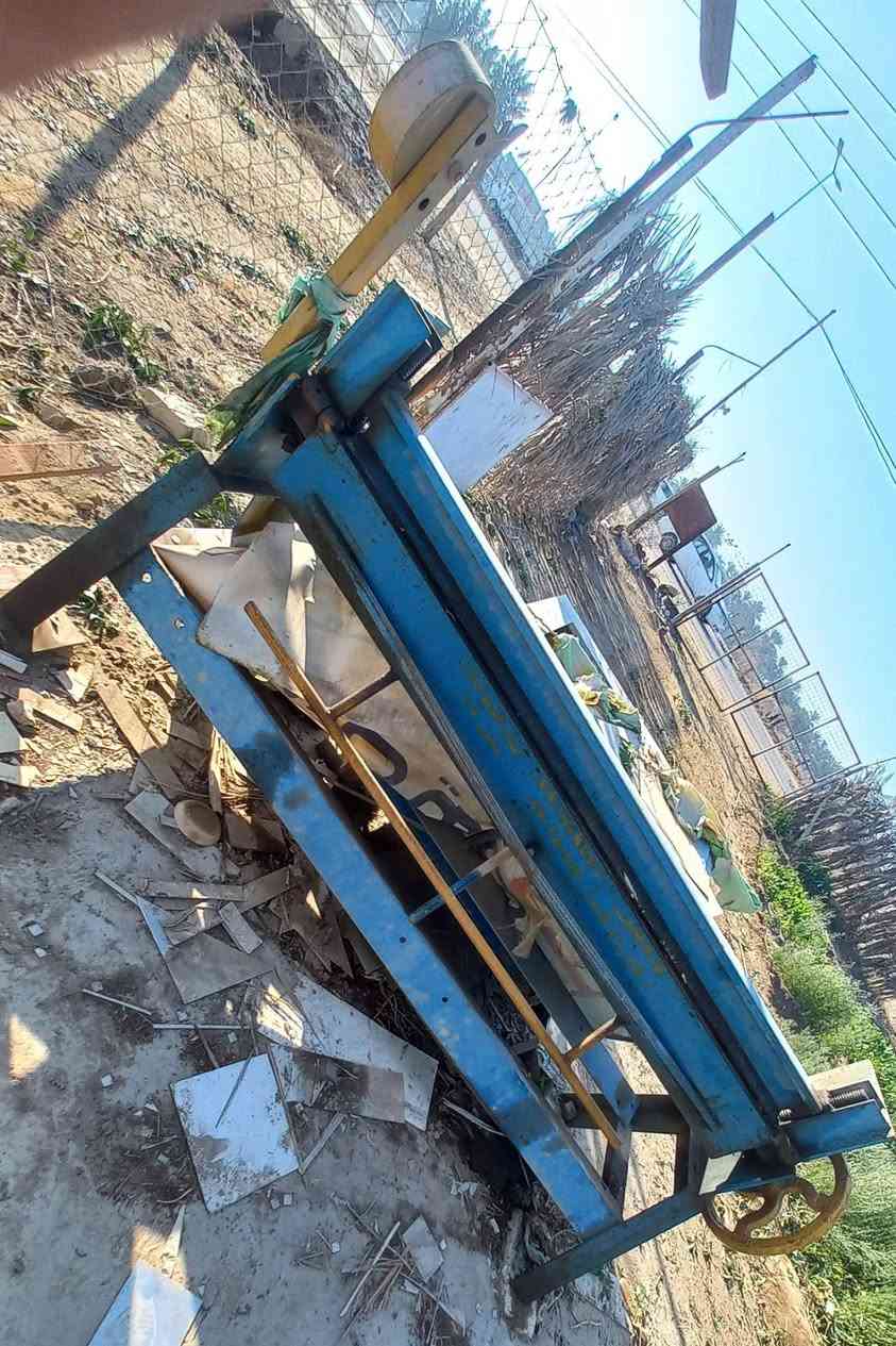 معمل المنيوم معواجة مترين و١٠ حجي أركان شرط الشغل فول +كتر يلمز تركي مديل ٢٠١٧ + ميز عمل متر ونص في مترين +رفوف بليت+محمل مواد  +كوسرة +دريل شد +منشار كهربائي +دريل صغير ال جي  
العنوان بابل السعر مليونين ونص ***********
