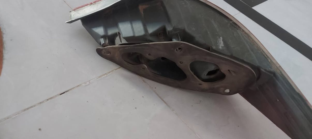لايث للبيع للتفاصيل الاتصال على هادا الرقم ***********
