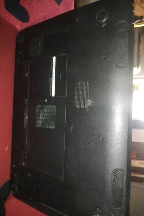 لابتوب dell مضموم اخو الجديد سعر 2٠٠ وبي مجال