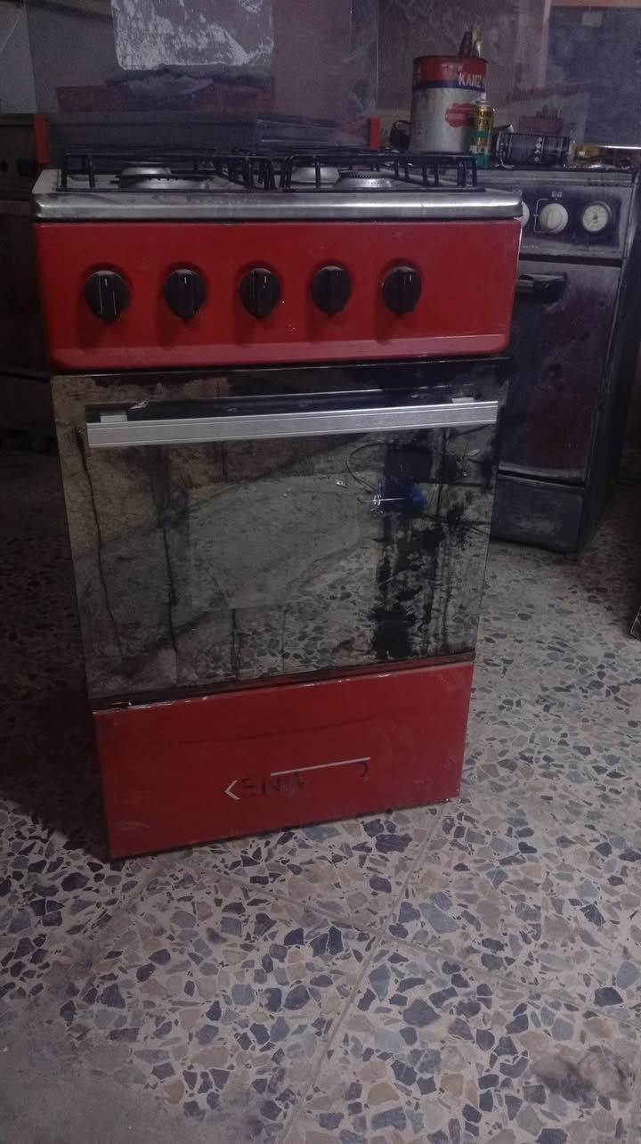 السلام عليكم  طباخ لبيع اخو الجديد بسعر مناسب 75وبيها مجال عنون الحسينيه الراشدية رقم ***********
