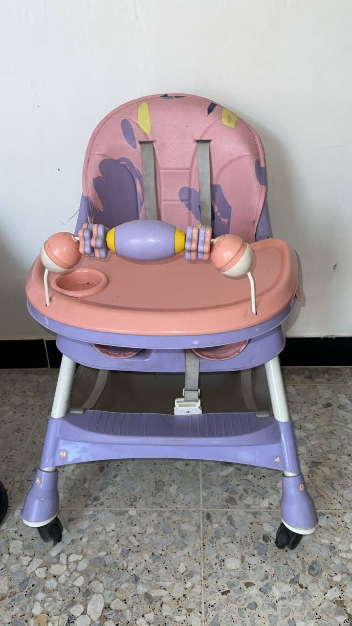 السلام عليكم بنات كرسي طعام اطفال جديد اخذته بـ 50 اريده بـ 30 
كرسي اطفال مال سياره اخذته بـ 75 اريده 50 ثنينهن جدد والله 
واكو توصيل لباب البيت


**إذا كنت صاحب هذا الإعلان وتريد حذفه لأي سبب، رجاءا أرسل رسالة إلى الدعم الفني**