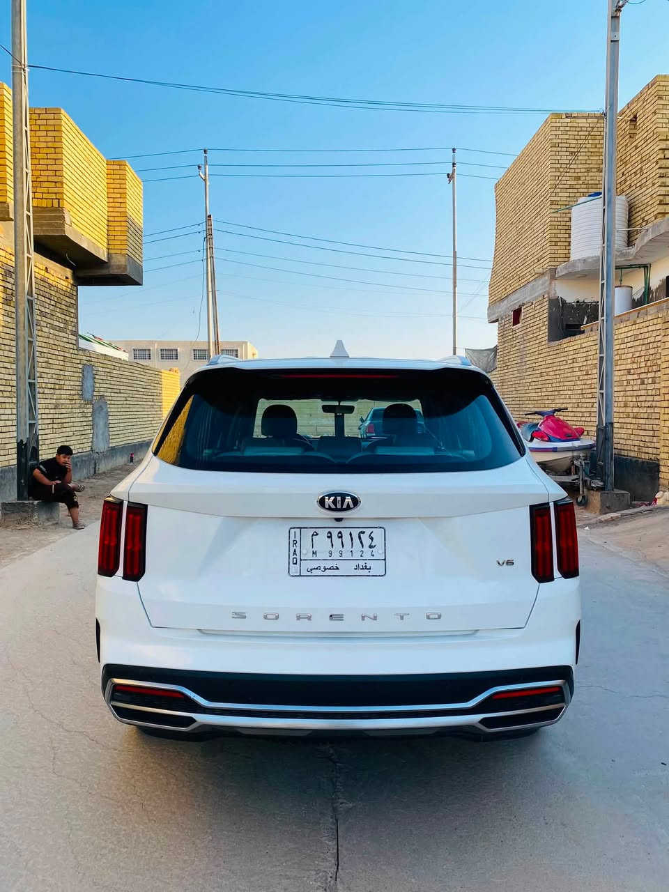 🚘 للبيع كيا سورنتو 2021 – 6 سلندر
اللون: أبيض 🤍
رقم بغداد
📍 الموقع: الناصرية

السيارة 7 راكب، مكفولة من الصبغ عدا الموضح بالصور.
✅ محرك وكير بلادي
❄️ 3 قطع تبريد
📷 كاميرا خلفية + حساسات
🔘 بصمة
💺 كرسي كهربائي
❄️ برادات خلفية
💡 إنارة داخلية
👌 السيارة جاهزة من كلشي ولا تحتاج أي مصروف.

رقم الهاتف ***********
مكلف بل نشر
