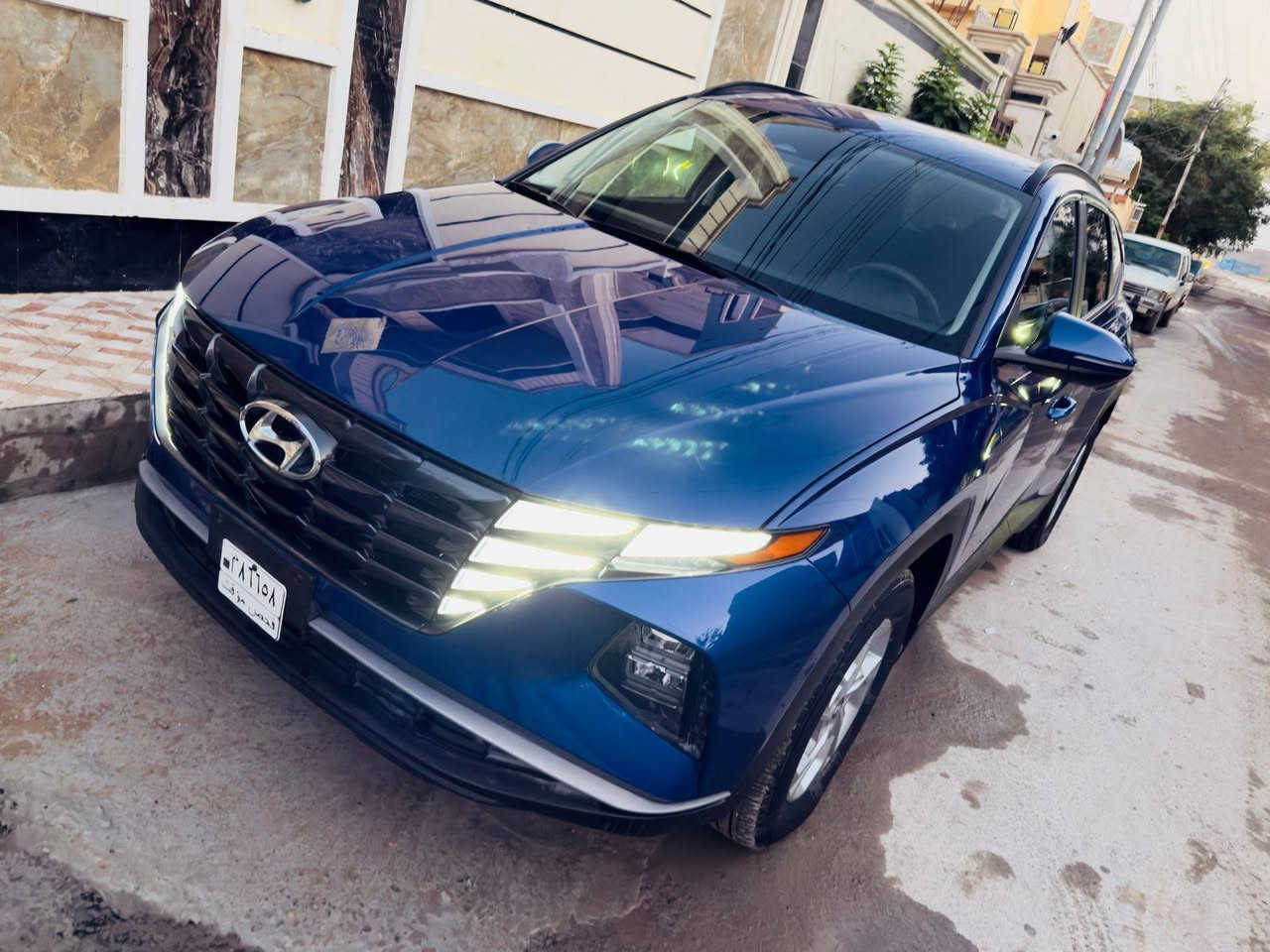 السلام عليكم 👋🏻
للبيع🔥🔥
🚗توسان موديل 2023
رقم بغداد✅
امريكي تقرير مياه امطار
صاحب السيارة مستوردها✅ 
باسم صاحب السيارة تحويل ثاني يوم سنوية لحد 2030🔥
لون ازرق بحري
فول مواصفات عدا الفتحة
بصمة تشغيل
تشغيل عن بعد
بصمة ابواب 
جنطة كهرباء
ثنين جام اوتو
رادارات ٣٦٠ درجة
كامرة امامية خلفية
اوتو هولد
قيادة ذاتية
تحديد مسار
مثبت سرعة
تدفئة بالمقاعد 
حساسات امامية خلفية
توقف تلقائي 
اربع وضعيات قيادة
دفع رباعي
مانع انزلاق
مانع منحدرات
تثبيت سرعة
تدعم كاري بلي
وبعد بيها هواي مواصفات
ماشية ١٩ الف ميل قابل للزيادة

📍عنوان السيارة ديالى بعقوبة

‏‎🔴 لمعرفة السعر ورقم صاحب السيارة /***********
