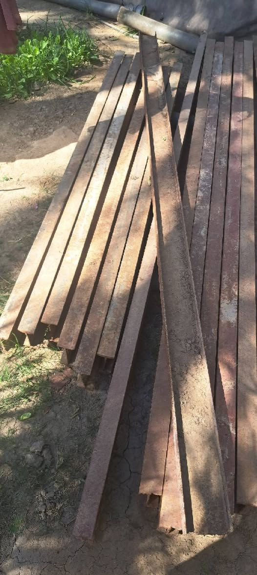 شيلمان للبيع قياسات مختلفة مكان بابل قضاء المحاويل لاستفسار الاتصال على الرقم
***********
