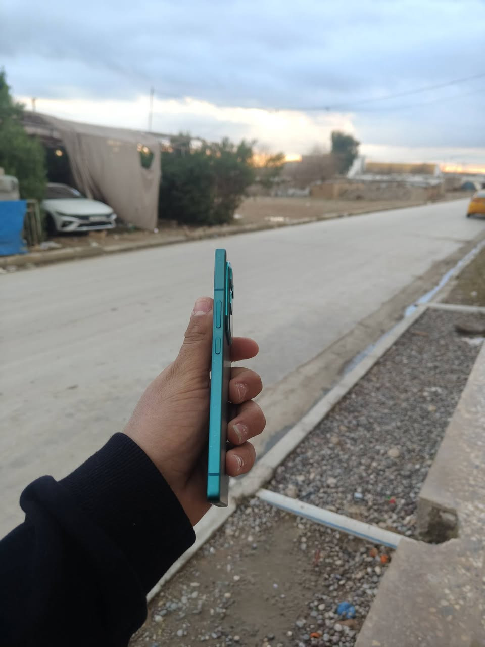 انفنكس نوت 50بو  الجهاز وصع شركا ذكرا 256 رام 8+8=16
كرتون موجود سمعات موجود نضفت الجهاز 100/100
للبيع او مروس اب ايفون***********
