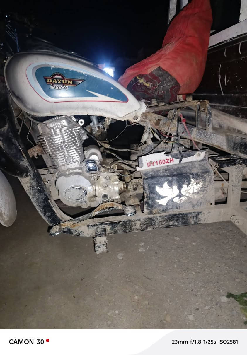 سلام عليكم ستوته لبيع مديل 12ستوته مارك 2025ستوته  نضيفه وارق صولي تواير ابو الخطه نتصال عله ‏‪***********‬‏ بيه واساب
