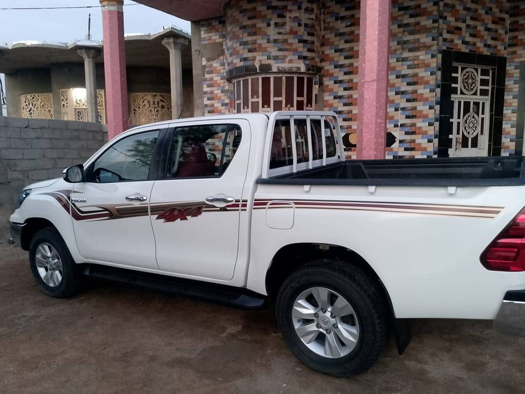 السلام عليكم
سيارة فورويل كاز للبيع موديل 2020 فول مكفوله كفاله عامه

  السعر 270 وبيه مجال

العنوان البصره قضاء الدير

الهاتف:***********
