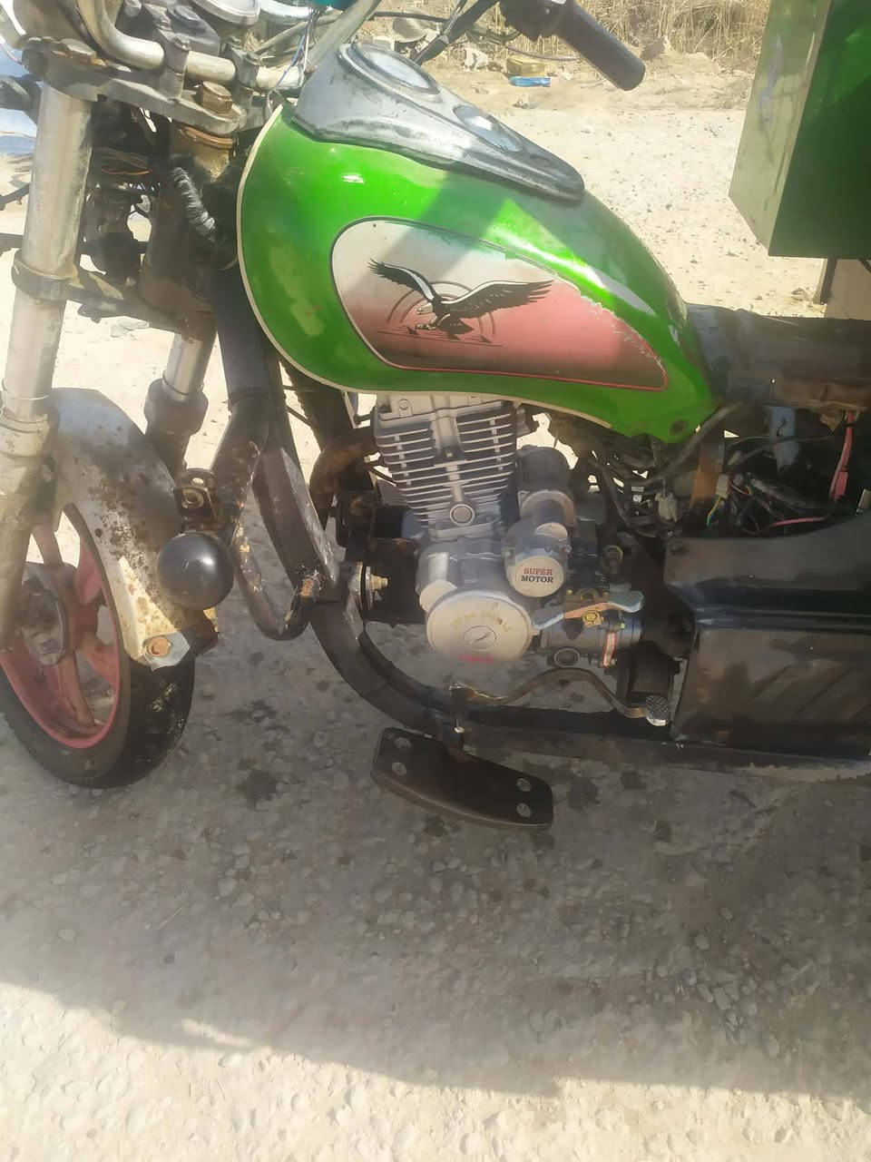 سلام عليكم ستوته البيع مديل 19نضيفه محرك ما صار هواي من شدينه ما مفتوح مكلف بنشر هذه رقم راعيه ***********
