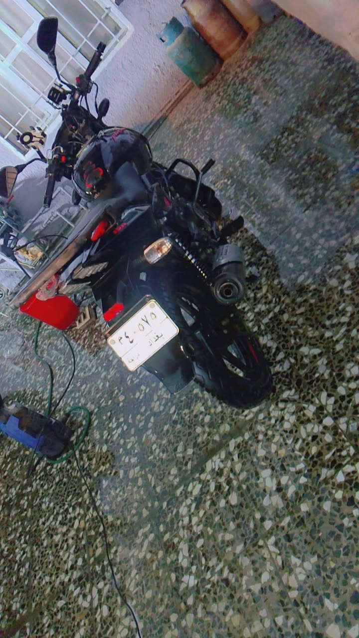 السلام عليكم 
بولسر مديل 2021 مرقم بغداد وكامل تحويل ثاني يوم محرك نضيف ومبدل بيها بس كلجات الدراجة كاملة من ناحية الكهربائيات مال شغل بوجهك للشارع 
السعر 1800وبيها مجال 
المكان بغداد حي الجهاد
***********
