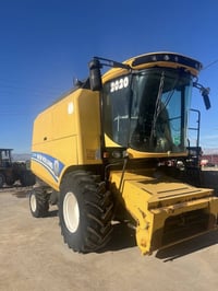 حصادة • نيوهولند دولفين • ٢٠١٤