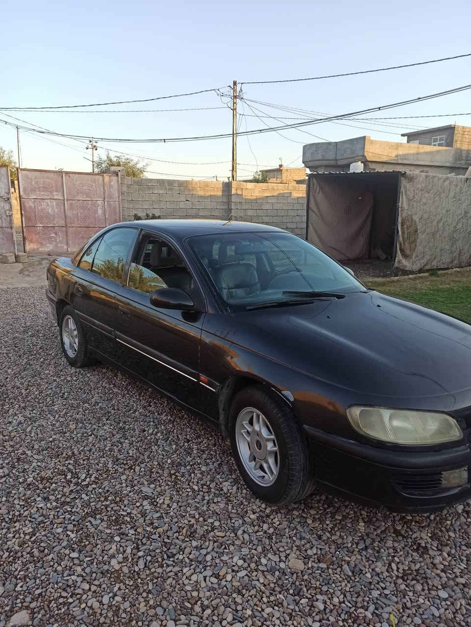 اوبل بزون 96
محرك 20 بلادي
كير ومحرك نظيف
سعر 35 وبيها مجال للاستفسار ***********
مكان ديالى جلولاء
