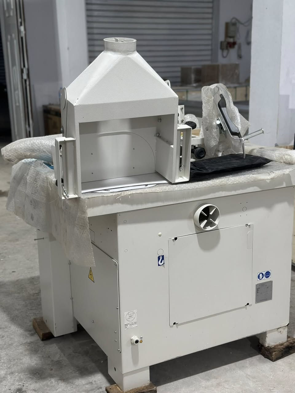 Toupie scm  <Mini Max > Italy neuf 🔥✅

☎️: 0773511863


**إذا كنت صاحب هذا الإعلان وتريد حذفه لأي سبب، رجاءا أرسل رسالة إلى الدعم الفني**