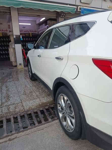 سنتافي للبيع او مراوس 
موديل 2013 وارد خليجي بدون حادث فول مواصفات السيارة بنورامة سلابت روف 
حت بعراق ما بيها حادث بدون صبغ 
محرك v6 كير حدادة كلة مكفول 
رقم بغداد الدولي الجديد باسمي 
سعر 163  بيها مجال 
مكاني بغداد حي اور 
***********
