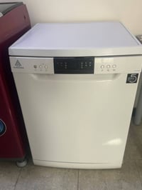 غسالة صحون • الحافظ • نظيفة