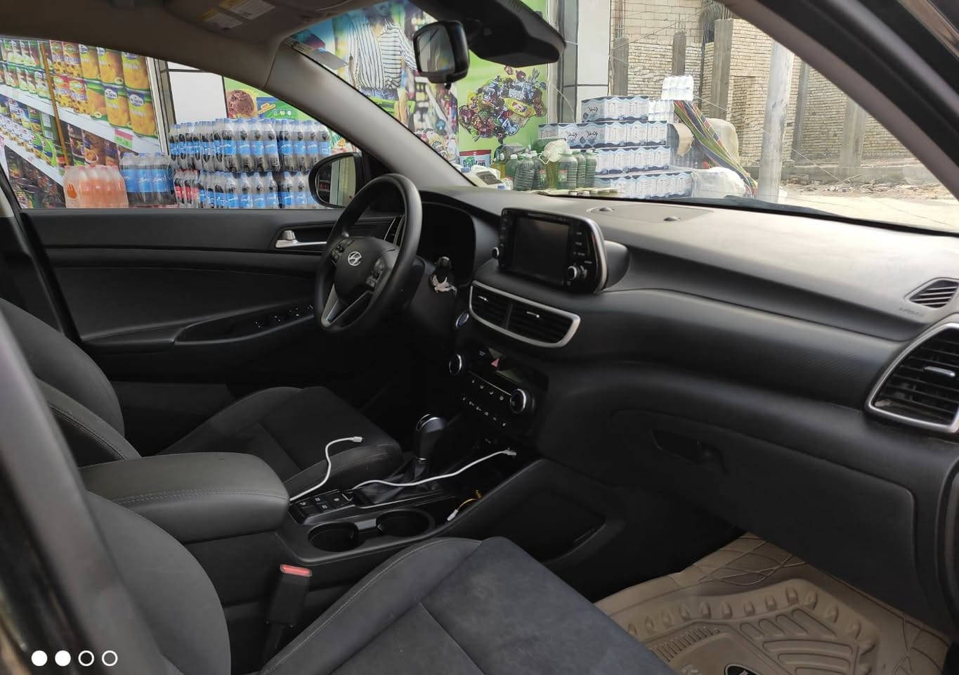 السلام عليكم
توسان 2021
وارد امريكي 
محرك 2000 GDI 
التبريد قطعه وحده
رادارات اماميه/خلفيه/و على الجوانب
كامره خلفيه
المقاعد قماش
تدفئة للمقاعد الاماميه
دفع رباعي
تحديد مسار

ماشيه69 الف ميل
ضربتها اماميه فقط
صبغ قطعه واحده
السياره بأسمي تحويل مباشر
السعر 167 ورقه و بيها مجال بسيط


**إذا كنت صاحب هذا الإعلان وتريد حذفه لأي سبب، رجاءا أرسل رسالة إلى الدعم الفني**