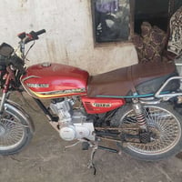 ماطور البيع موديل 24سعره 450وبي مجال وهذه رقمي 07831398507