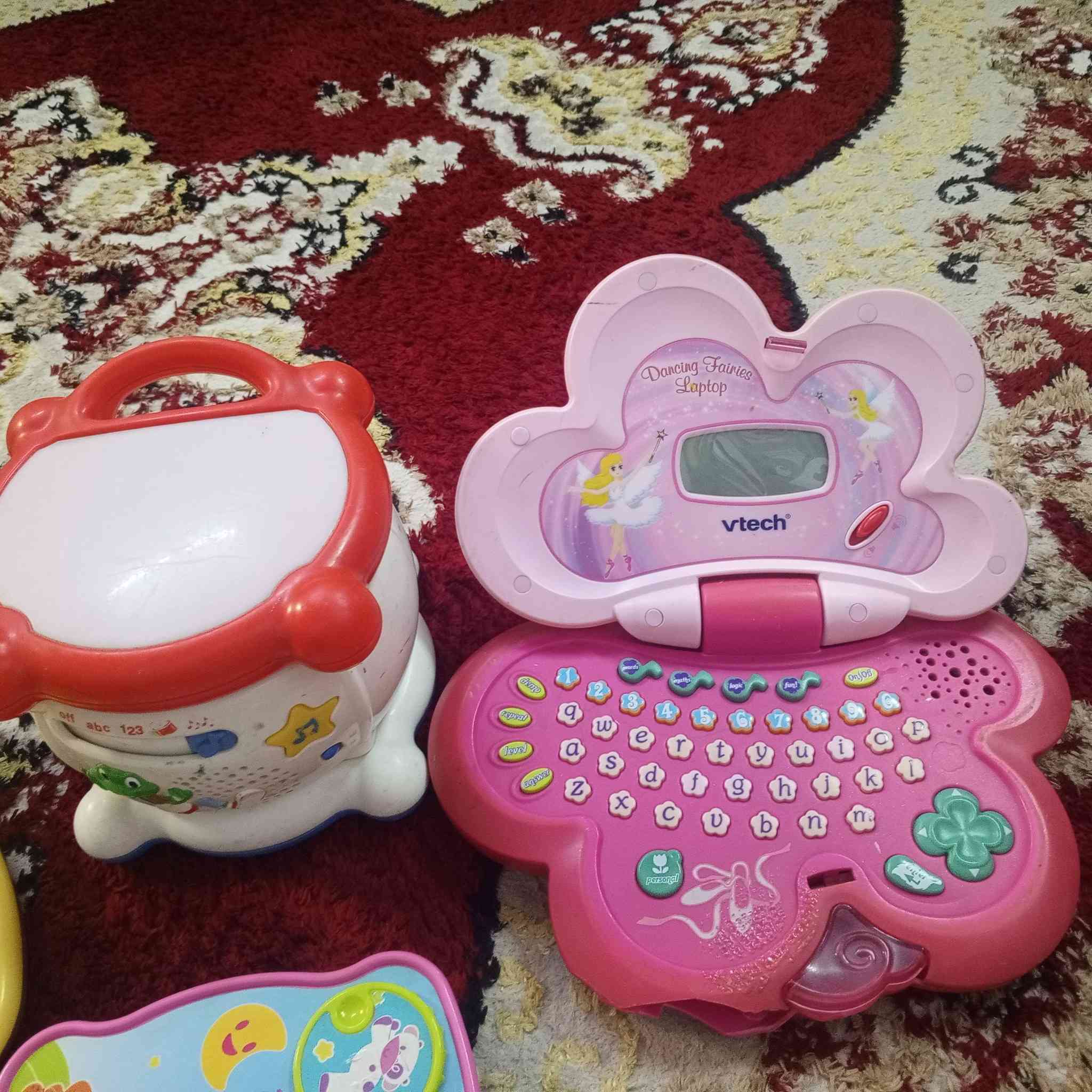 السلام عليكم 
كلهن ب 30 مع التوصيل داخل النجف ***********
مال باله على هل وضع شغال موشغال ماعرف
