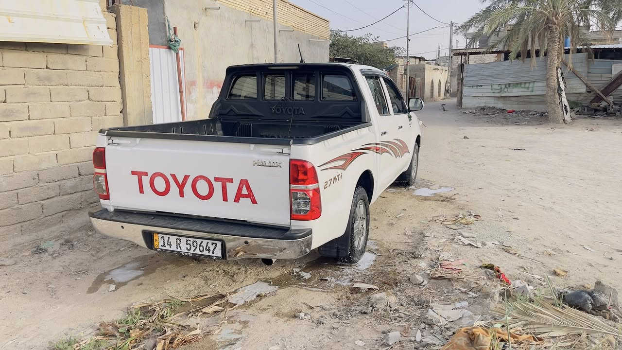 هايلوكس مديل14 اوتماتيك مكفوله حدادجديده تخم تاير تبريدشغال عبوه محوره فيت بم 2 سنويه ورقم جديد بسمي السياره جاهزه من كلشي السعر220 رقم ***********
