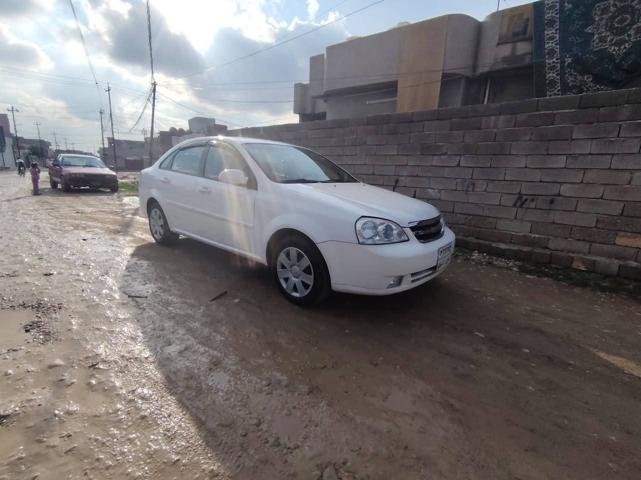 السلام عليكم اوبترا 2013 كير عادي سياره بيها ثلاث قطع تبديل شرط بلا دواخل وبالا شاصي السياره جديده وجاهزه وكلها شرط طخم جدبد طخم تاير جديد السعر 78 الشراي يتصل *********** الاسيا ***********
