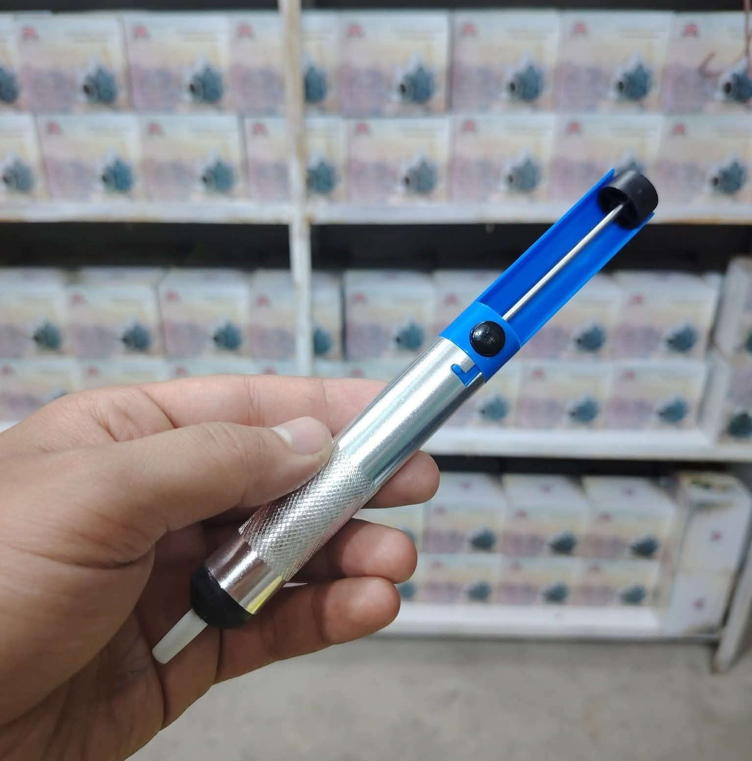 باركود:10111
شافطة صولدر تستخدم لازالة اللحام في البوردات الالكترونية
سعر : 3 الاف


**إذا كنت صاحب هذا الإعلان وتريد حذفه لأي سبب، رجاءا أرسل رسالة إلى الدعم الفني**