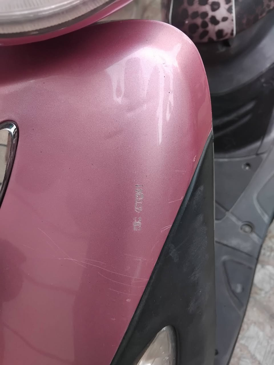 السلام عليكم ماكس منغولي تزويد بوشه٥٥ كلاجات رياضية سلف رياضي صلنصه رياضي شوفه عينكم نظافتها أوراق كاملة السعر ٥٥٠وبيها مجال بيسط العنوان بغداد الزعفرانية ***********واتساب
