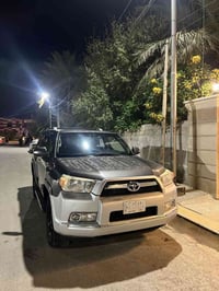 للبيع فورنر 2012 SR5  مواصفات السيارة : 4x4  5راكب فتحة سلايد تبريد قط...