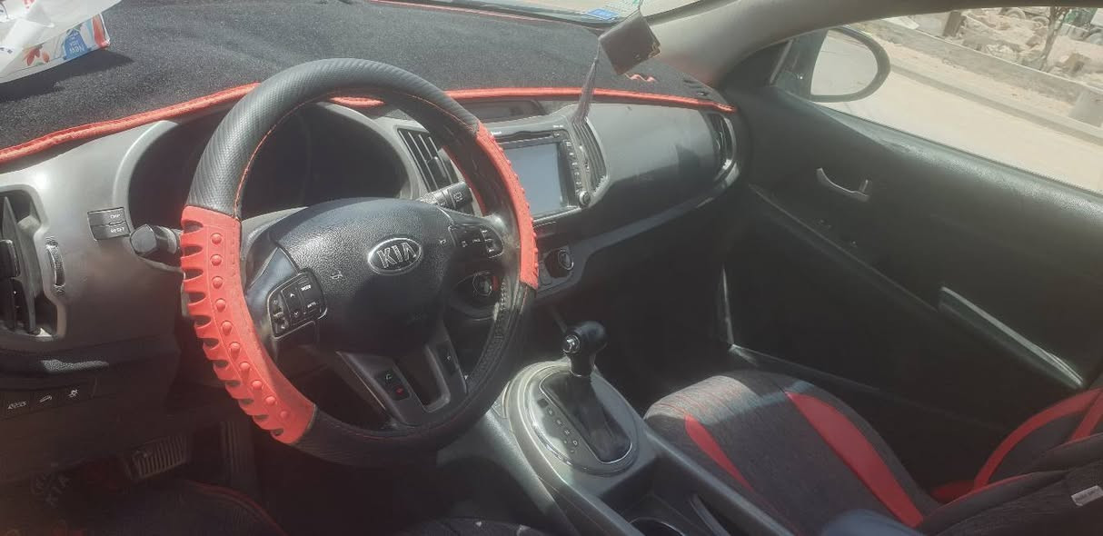 السلام عليكم
سبورتج ٢٠١٥ فول 
امريكي 
العنوان ذي قار /الغراف 
***********
