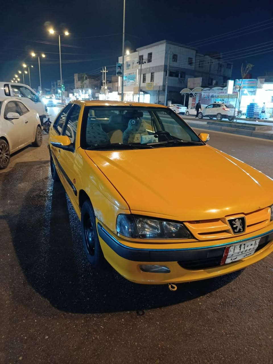 السلام عليكم بيجو بارص للبيع موديل ٢٠١٨  السيارة كفالة ما عدا بيها بارد الباب،العبري السعر ب ٤٥   بيها مجال بسيط بمسي السيارة
‏ للاستفسار الاتصال. ***********‬
