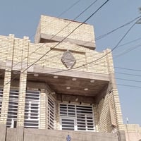 دار للبيع العنوان بغداد شعب حي الجزائر قرب جامع الرحمان المساحه 75مربع...