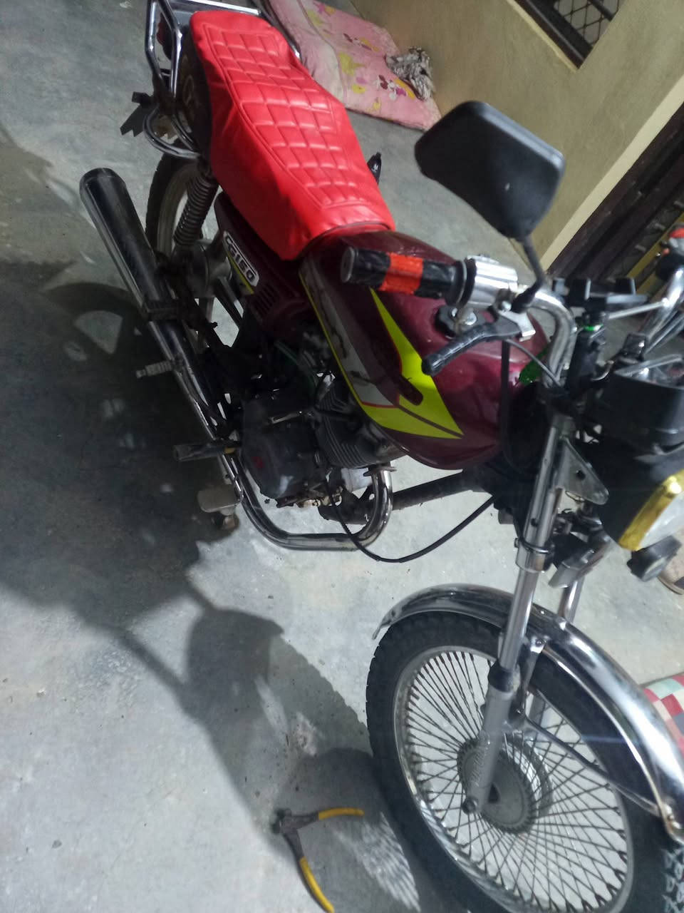 سلام عليكم نامه برو موديل 20 اوراق ضايعة
4كير للبيع او مراوس مكاني شهربان سنسل رقم الهاتف ***********
سعر 350بي مجال
