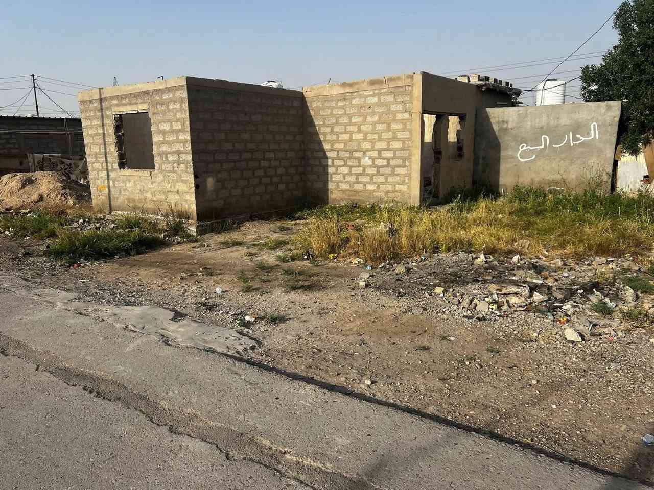سلام عليكم اعادة النشر بسب الوعود الكاذبه هيكل  البيع ١٥٠ متر ركن بل مجمع مال الخمستلاف  اتصل ***********
