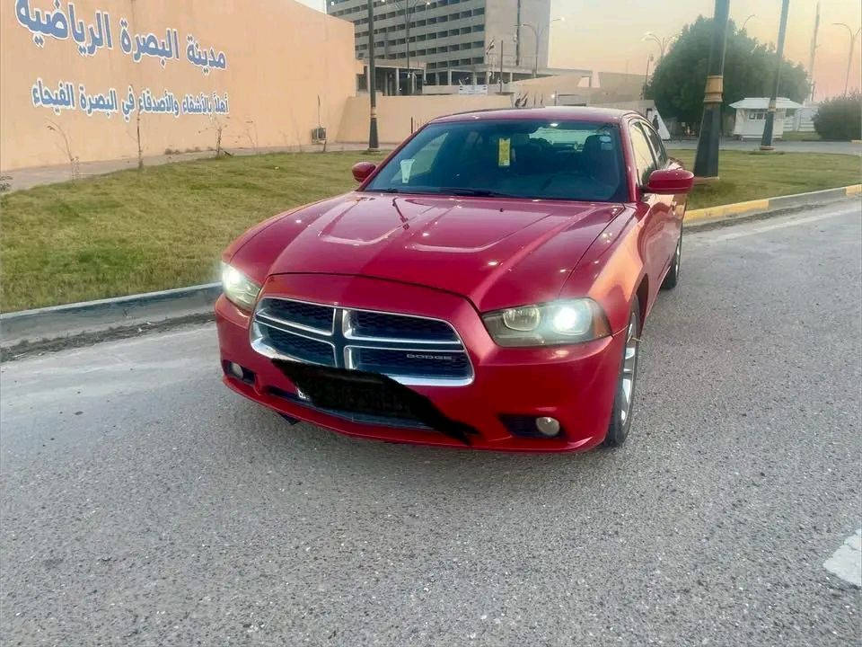 يالله 
 جارجر 2014 خليجي رقم دولي اربيل 
 جديد سنويه 29
 مكينه كير 3600
  تبريد ثلج 
جاهزه سياره شغل وطلع وين متريد
 مكاني ذي قار
سياره بيه رشات صبغ 
او شويه معجون بجاماغ الخلفي
السعر 135 
***********
