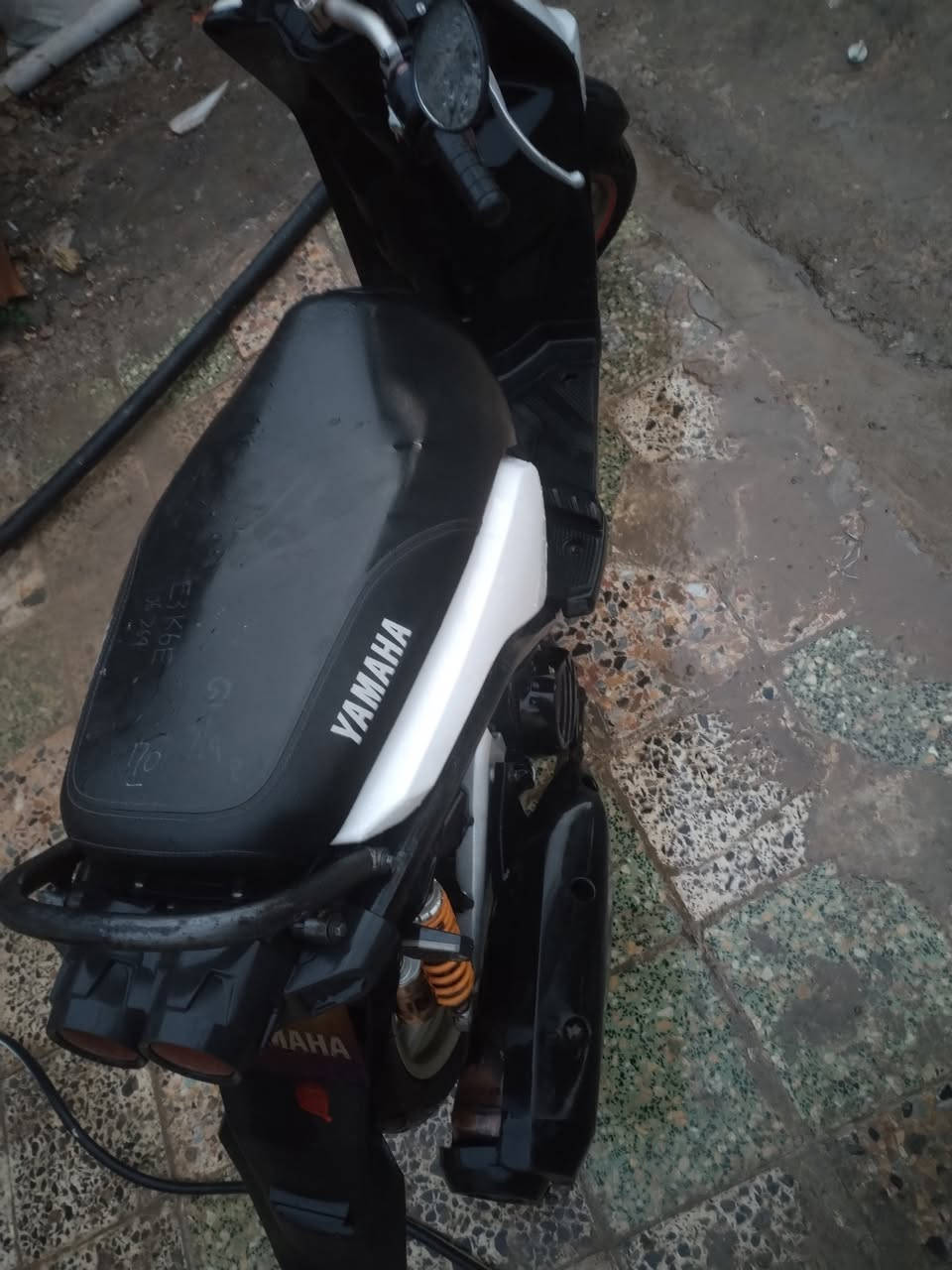 سلام عليكم سكنس جبلي بلادي بلادي  نضافه ٪95 نقصها فقط دشبول دراجه كفاله نزلتها صار اقل الشهر  وما طالعه بشارع فقط مرتين دراجه جنت ضامها كهربائيات شغاله كلها دهن بس مره وحده مبدل الها اول ما نزلتها من الرمبه بانزين كله محسن السعر 1150 مليون و150  

او مراوس بيسي اكس جيل ثاني حتلو انطي فرق  مدينه الصدر *********** بغداد
