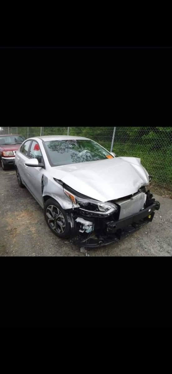 كيا فورتي موديل 21
مسافه المقطوعه 61
غاز وبانزين سياره جديدة 
هذا رقم اتصل
2116 787 0773 حسين


**إذا كنت صاحب هذا الإعلان وتريد حذفه لأي سبب، رجاءا أرسل رسالة إلى الدعم الفني**