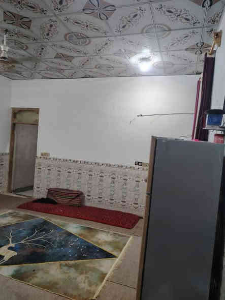 دار البيع 100م طابو زراعي سند 25 اقرار محكمة 
الكوفه شارع الفلل قرب صيدلية مروه
غرفه+صاله+استقبال+مطبخ
اساس صب سقف صب السعر 32وبي مجال ***********
