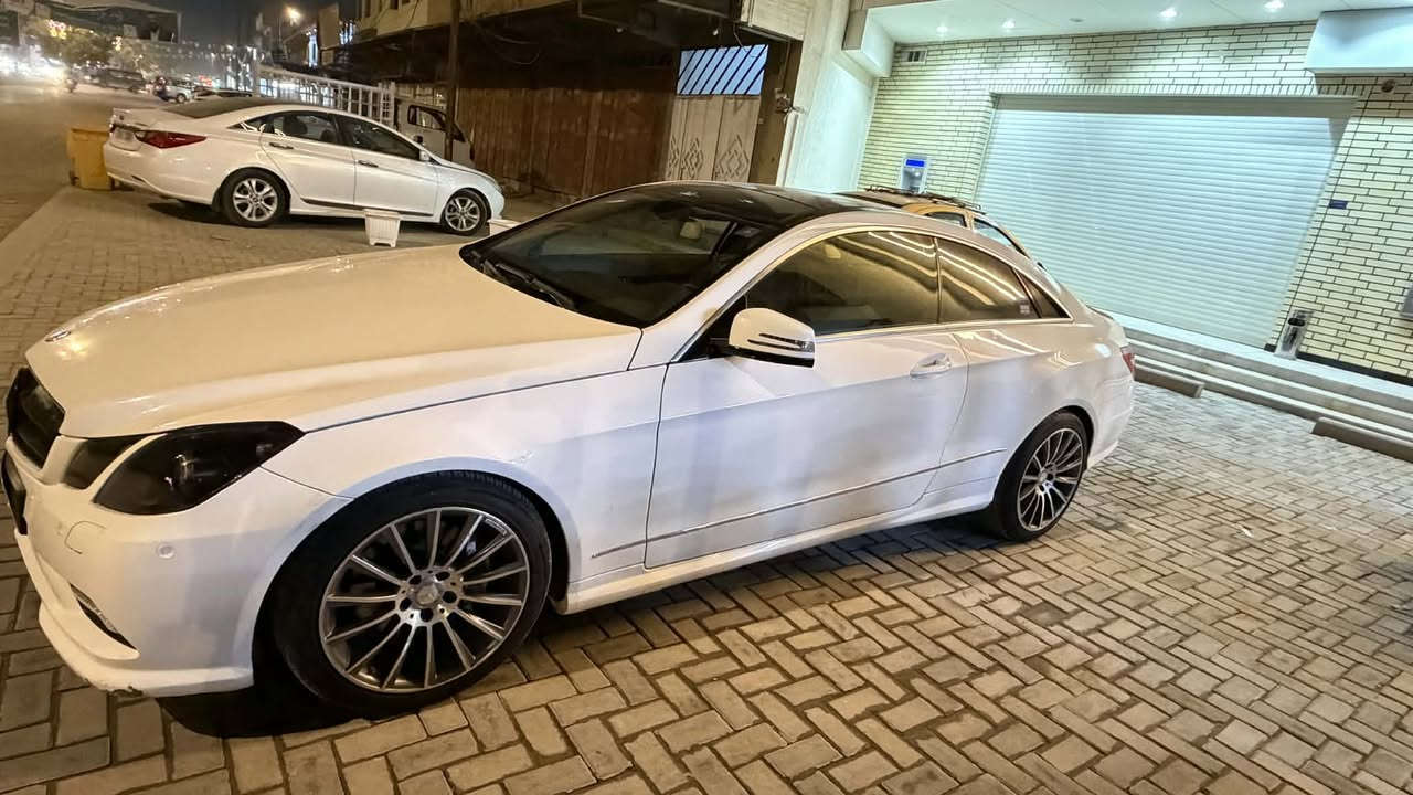 معرض الجبل لتجارة السيارات والمزادات الامريكية 
للاطلاع على سيارات اكثر ما عليكم سوى الدخول للصفحة 
يتوفر لدينا   مارسدس 2011 E350 رياضي
الون :  أبيض 
حجم المحرك : ستة سلندر 
الحادث : صبغ جاملغ امامي فقط 
السعر:  145 
معرض الجبل لتجارة السيارات والمزادات الامريكية 
الكائن بابل حله شارع 80 قرب مول نون مجاور 
محطة اضواء الحلة مقابل القبة الذهبية 
للاستفسار الاتصال على هواتف المعرض او عبر الواتساب 
***********
***********
0780 188 6331
لمشاهدة سيارات اكثر وتفاصيل ادق يرجى الانضمام للصفحة ادناه 
ويتوفر لدينا لمن يرغب الشراء بكتاب الشهداء والضباط المتقاعدين
https://www.facebook.com/share/14STku1x1nw/
