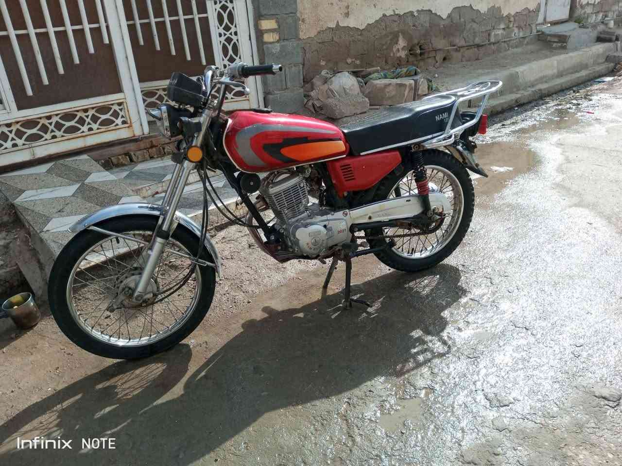 دراجه ايراني اللبيع موديل ٢١مكينه مامفتوحه اورقها جاهزه مكانه الناصريه قضاء الدوايه الشراي يتصل ع هاذه الرقم راعيه لاحد يرسلني مكلف بنشر ***********
